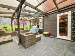 Covered area- click for photo gallery